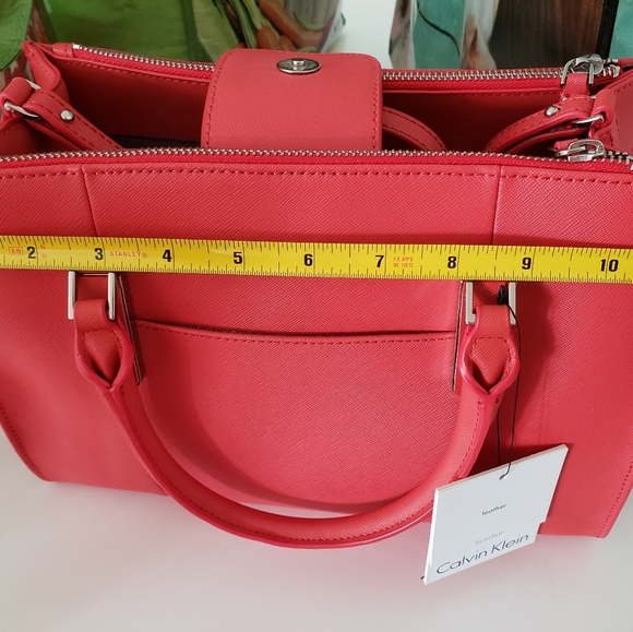 BRAND NEW Calvin Klein Handbag 11/10 - Picture 7 of 9